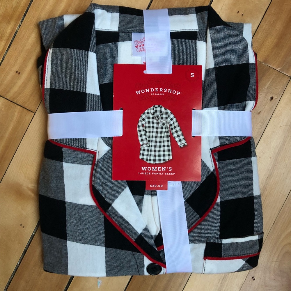 Target Wondershop women 1 piece sleeper. Size S.